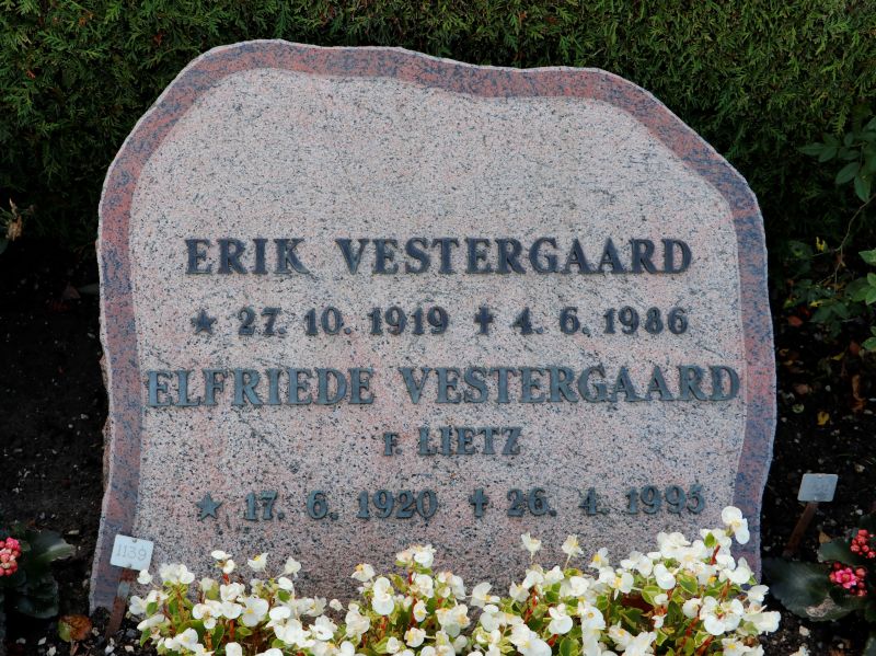 Elfriede Lietz.JPG